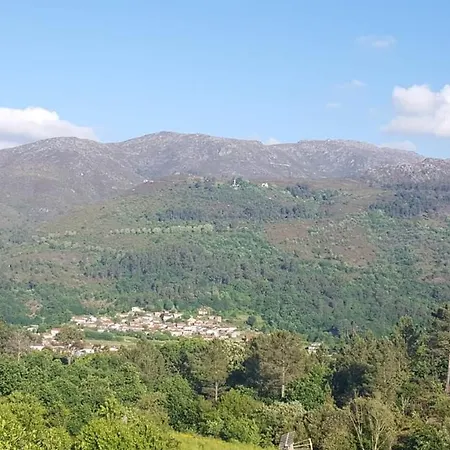 Casa Eiro Lodge *