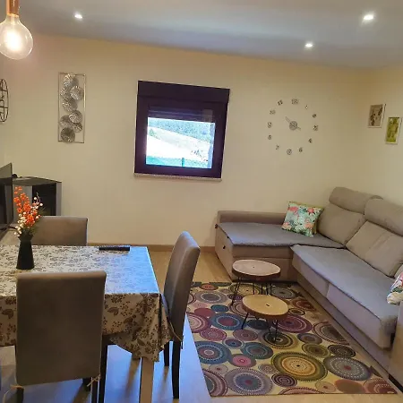 Casa Eiro Lodge *